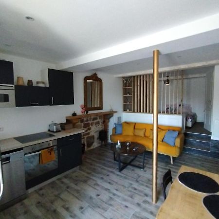 Trevoux: Loft Ravissant Avec Terrasse Lejlighed Eksteriør billede