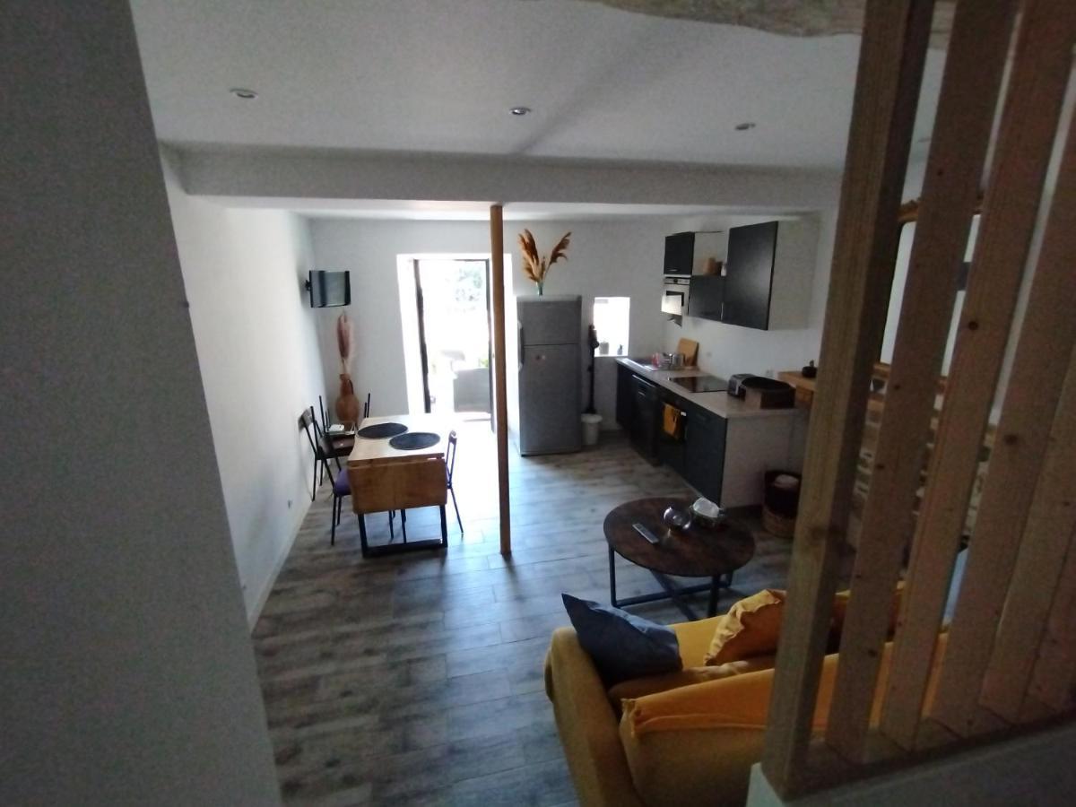 Trevoux: Loft Ravissant Avec Terrasse Lejlighed Eksteriør billede