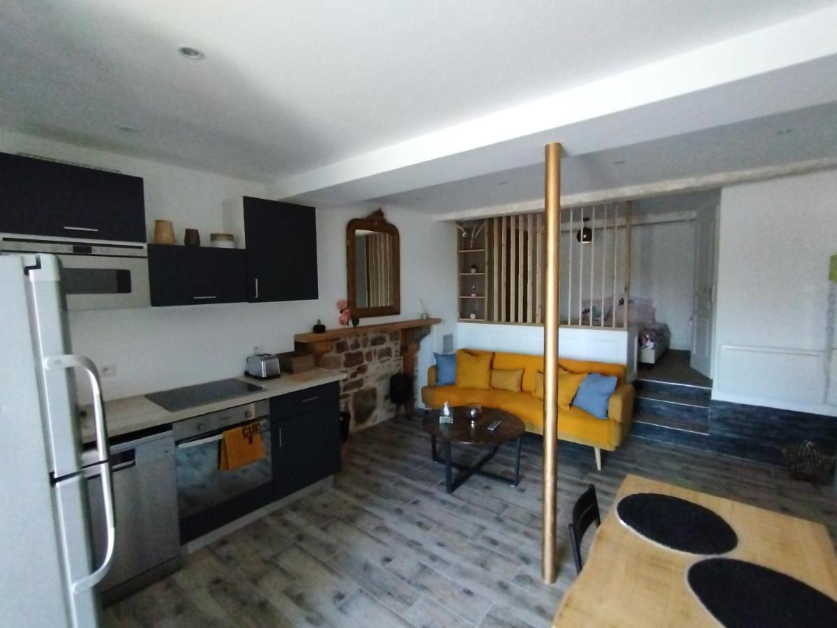 Trevoux: Loft Ravissant Avec Terrasse Lejlighed Eksteriør billede